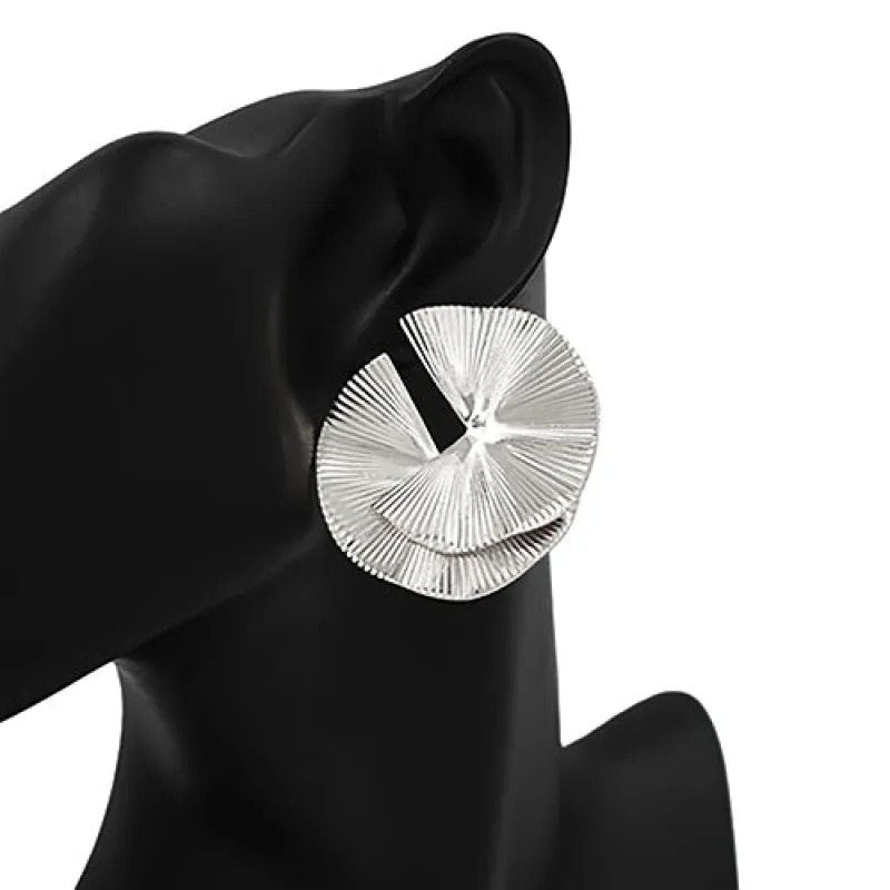 SILVER FAN METAL EARRINGS ( 5296 RH ) sold by Oh My Jewelry