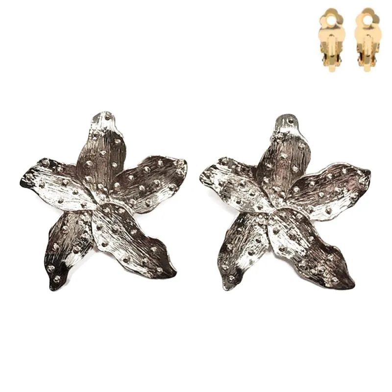 SILVER HAMMERED STAR CLIP ON EARRINGS ( 20077 R ) sold by Oh My Jewelry