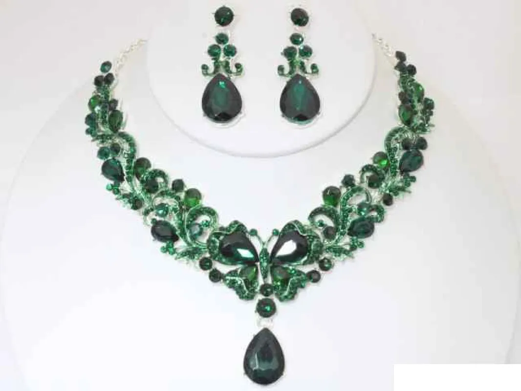 SILVER GREEN STONES NECKLACE SET ( 20060 SEME ) sold by Oh My Jewelry