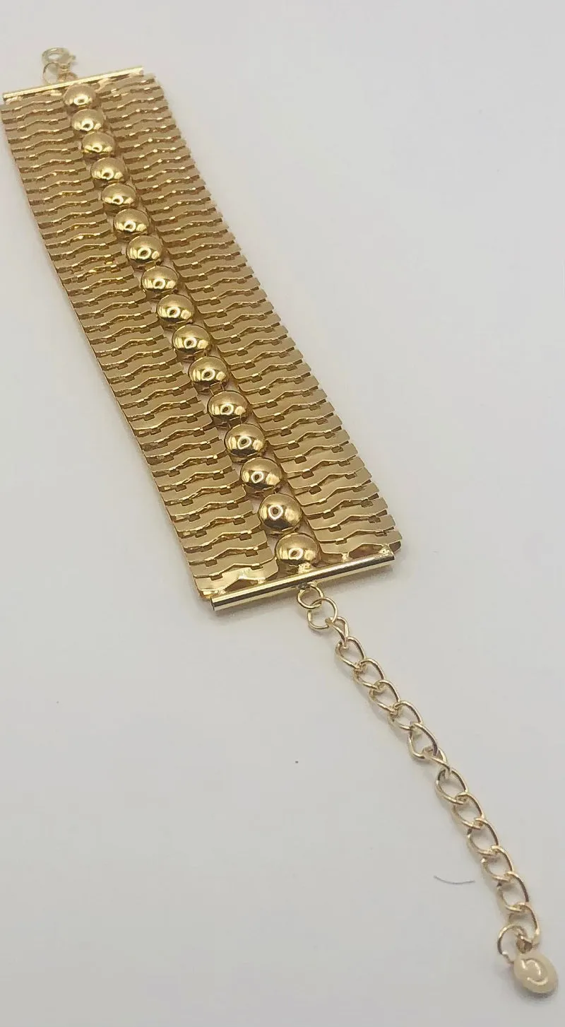 GOLD METAL BRACELET ( 0610 GP ) sold by Oh My Jewelry