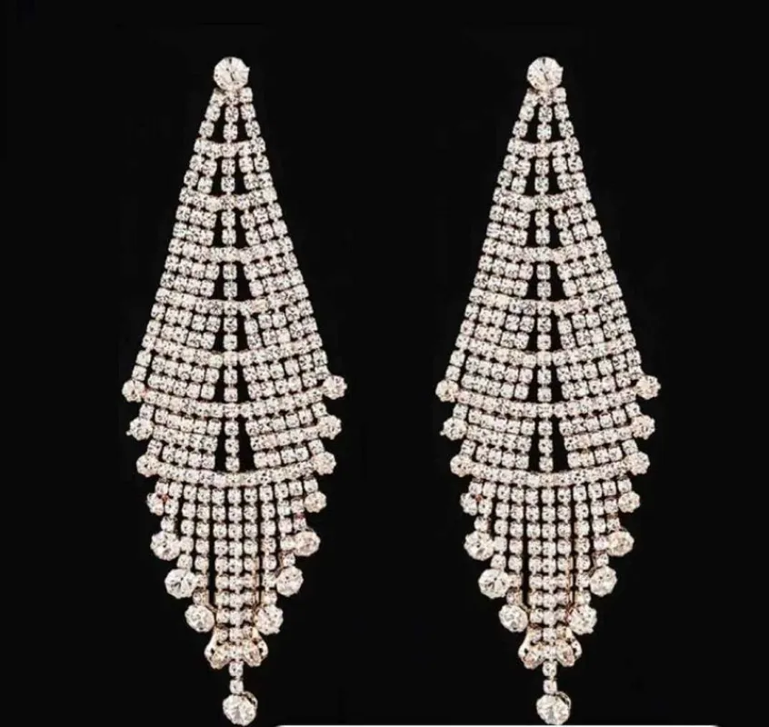 SILVER EARRINGS CLEAR STONES ( 00031 S ) sold by Oh My Jewelry