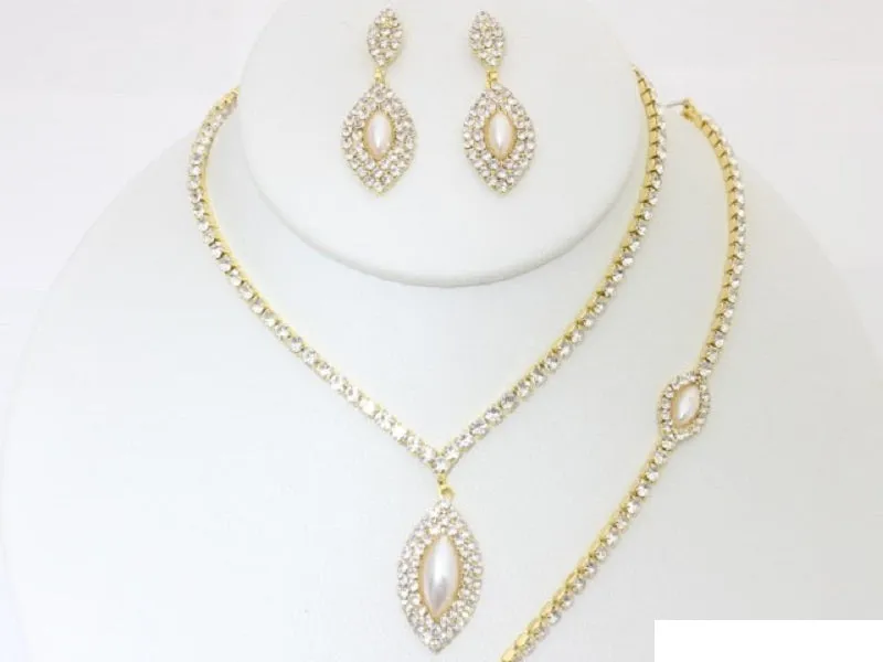 Gold Necklace Set Clear Stones ( 19390 GCL ) sold by Oh My Jewelry