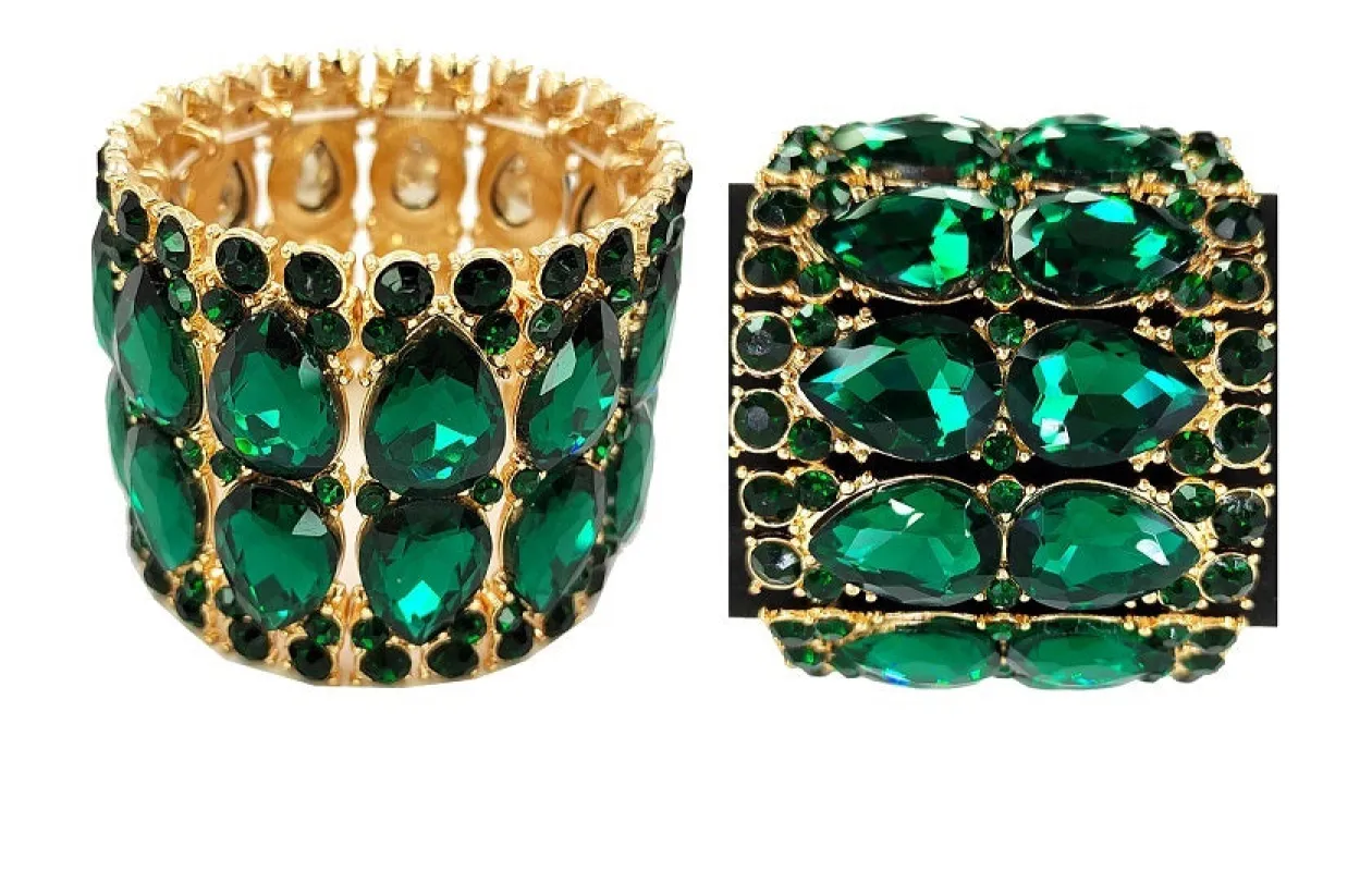 GOLD STRETCH BRACELET GREEN STONES ( 0125 2G ) made by Oh My Jewelry