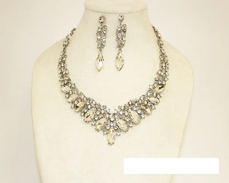 SILVER NECKLACE SET CLEAR STONES ( 1046 SCRY ) sold by Oh My Jewelry
