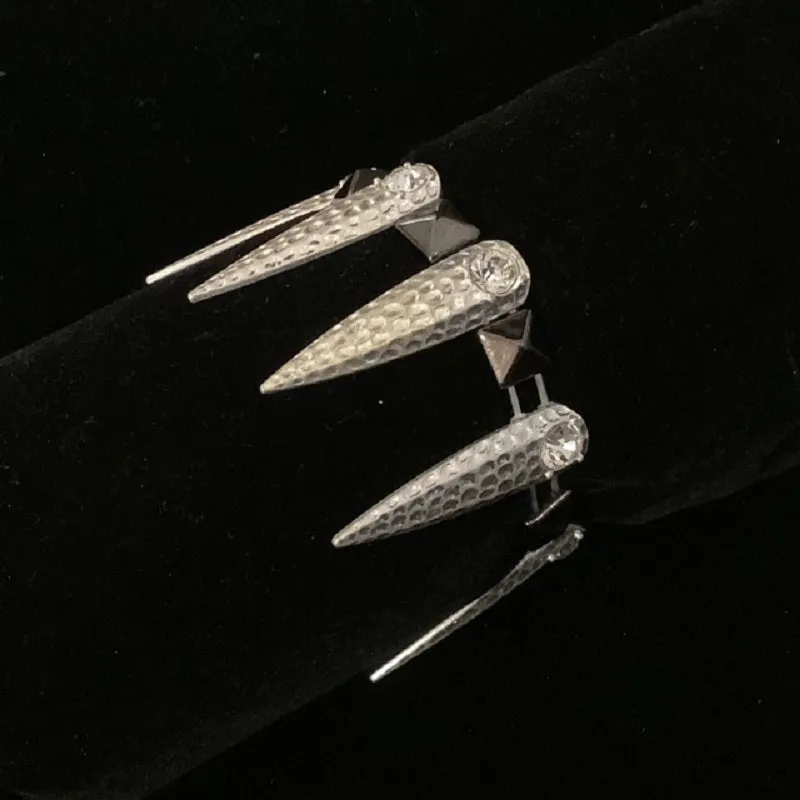 SILVER STRETCH BRACELET CLEAR STONES ( 2143 MLT2 ) sold by Oh My Jewelry