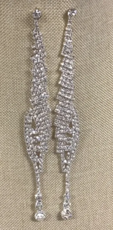 SILVER EARRINGS CLEAR STONES ( 08650 SCL ) sold by Oh My Jewelry