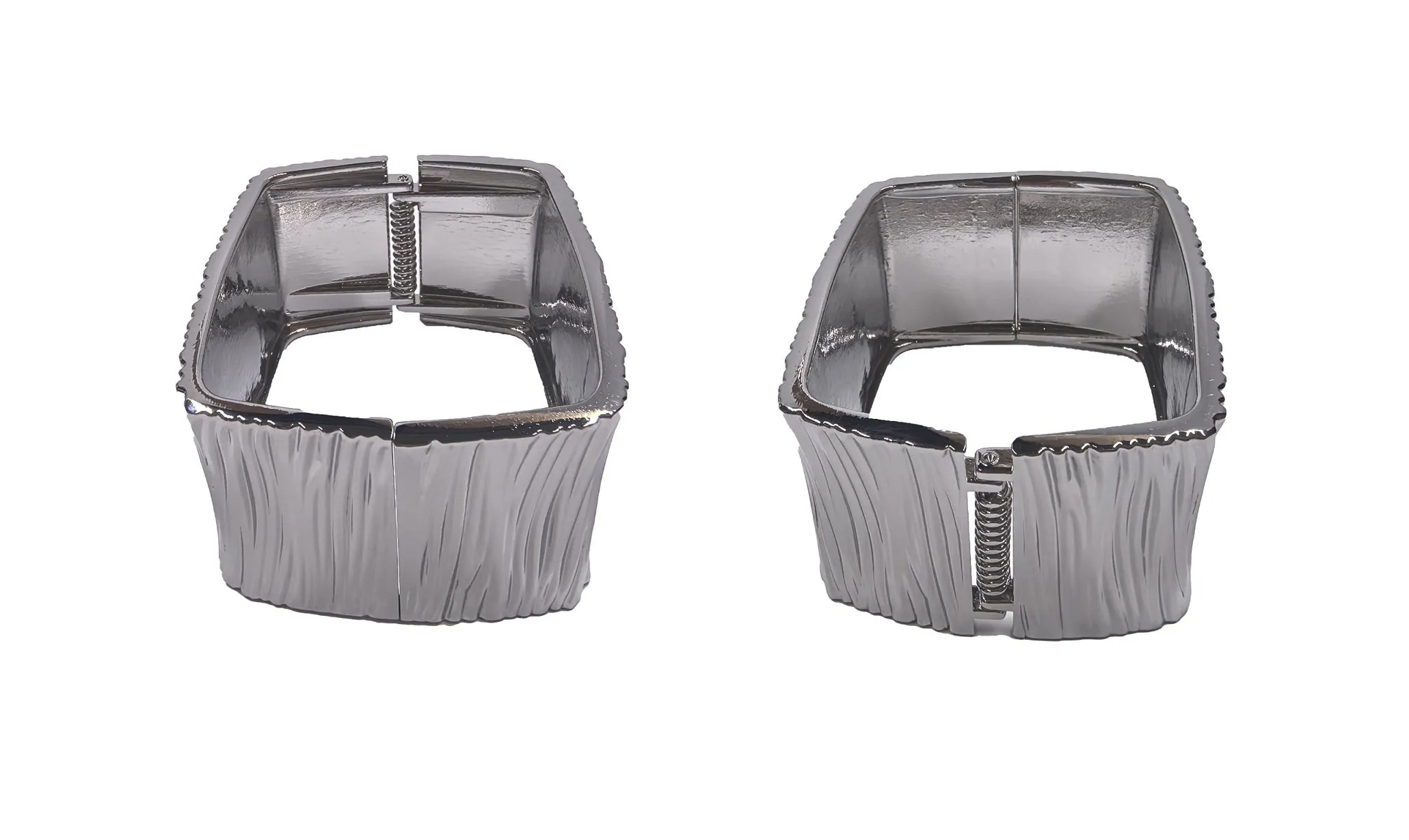 SILVER BANGLE ( 0442 S ) sold by Oh My Jewelry