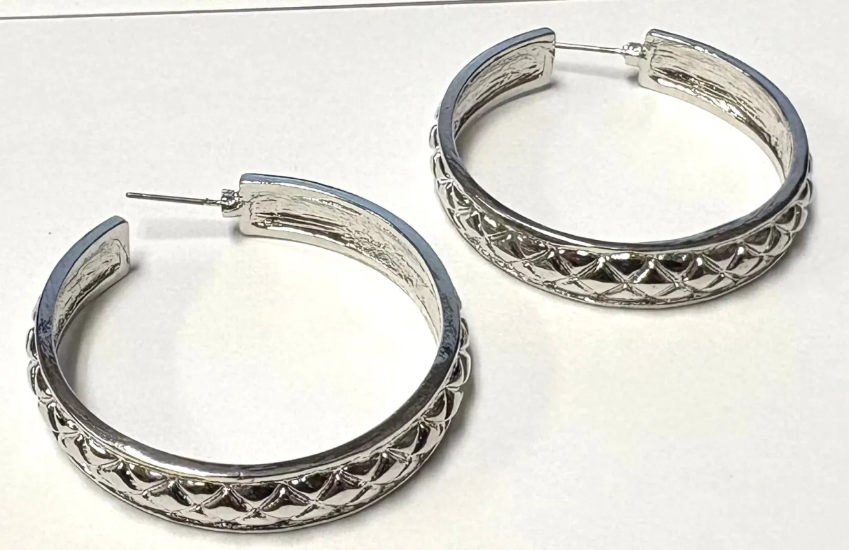 SILVER HOOP EARRINGS ( 0226 RD ) made by Oh My Jewelry