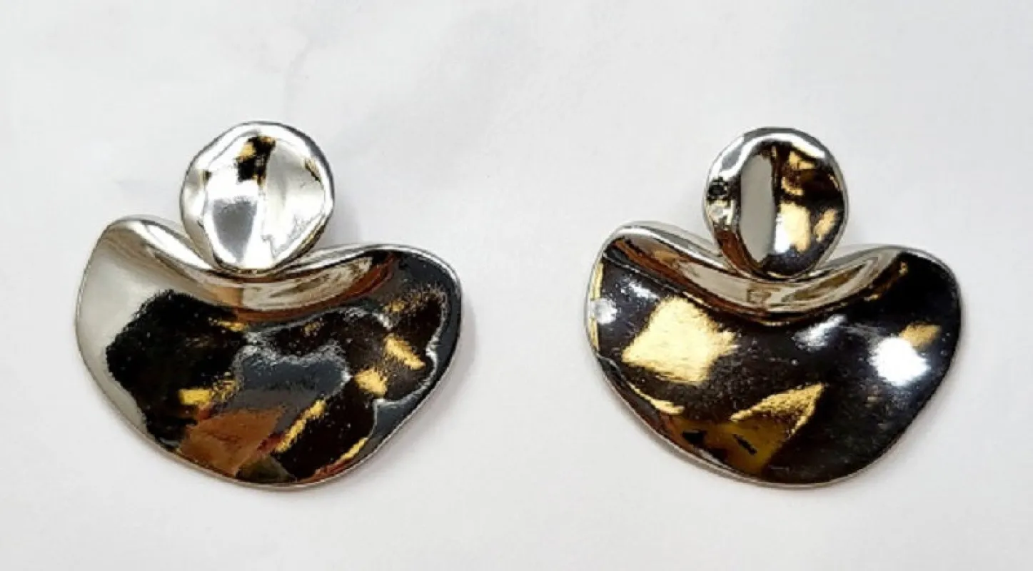 SILVER METAL EARRINGS ( 10145 R ) sold by Oh My Jewelry