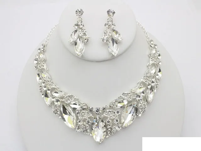 SILVER CLEAR NECKLACE SET ( 21046 SCRY ) sold by Oh My Jewelry