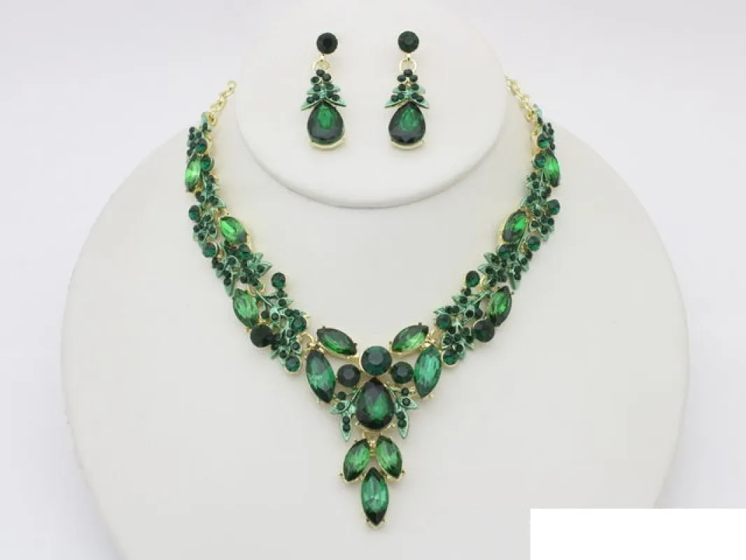 GOLD GREEN NECKLACE SET ( 20910 GEME ) sold by Oh My Jewelry