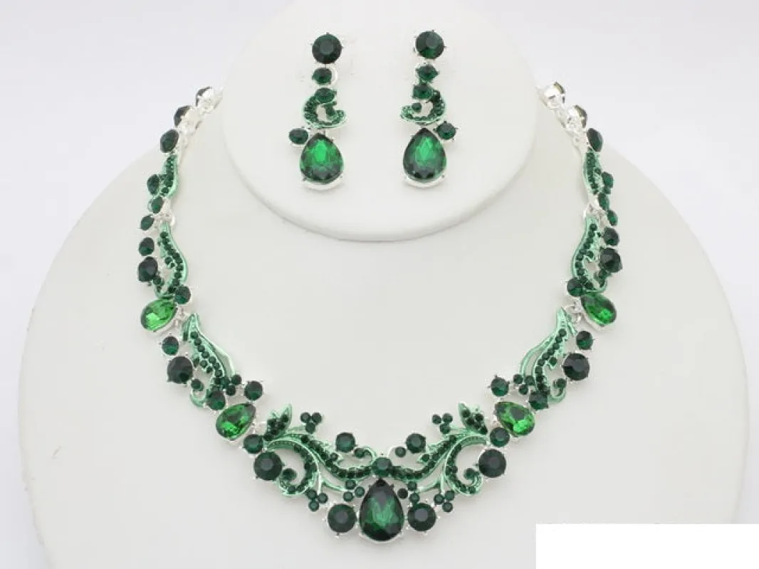 SILVER EMERALD NECKLACE SET ( 20907 SEME ) made by Oh My Jewelry