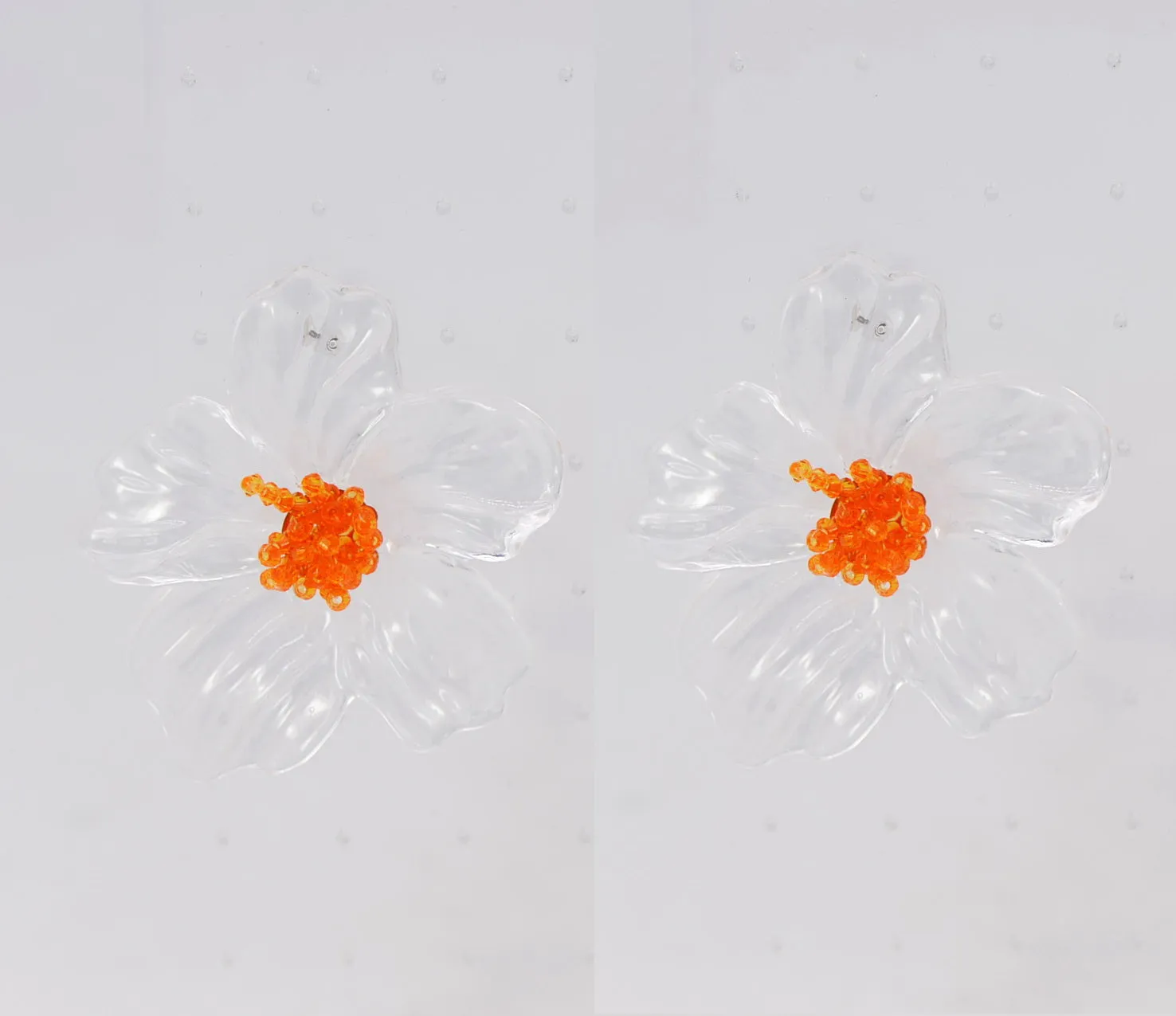 CLEAR FLOWER EARRINGS ( 6677 CLR ) sold by Oh My Jewelry