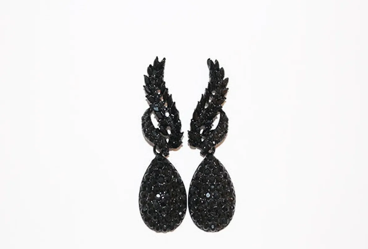 BLACK CRYSTAL EARRINGS ( 1896 BKJET ) made by Oh My Jewelry