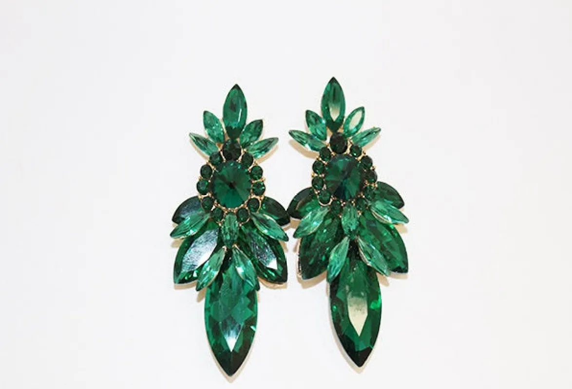 GOLD EMERALD GREEN CRYSTAL EARRINGS ( 1755 GEME ) made by Oh My Jewelry