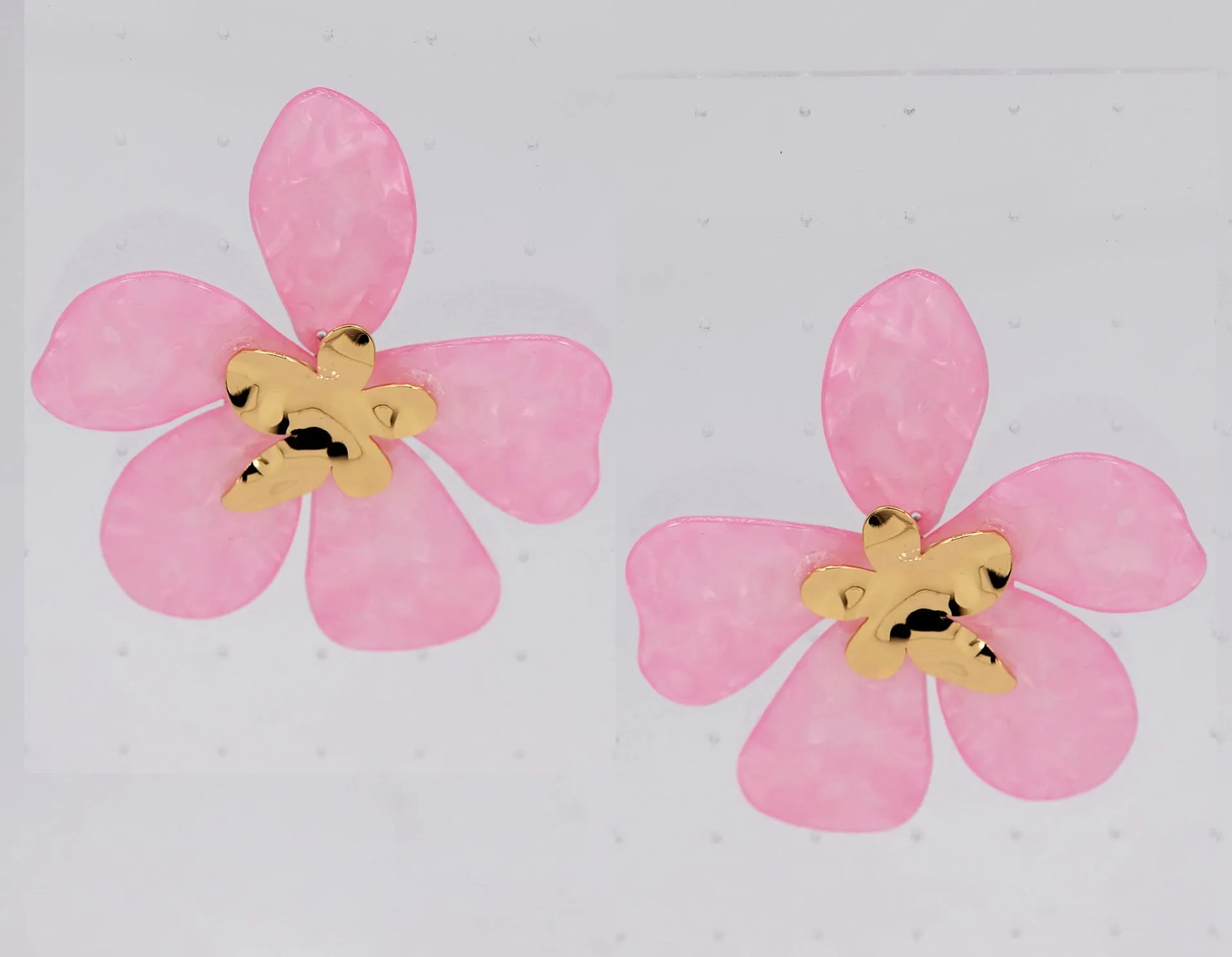 PINK FLOWER EARRINGS ( 6701 GLPNK ) sold by Oh My Jewelry
