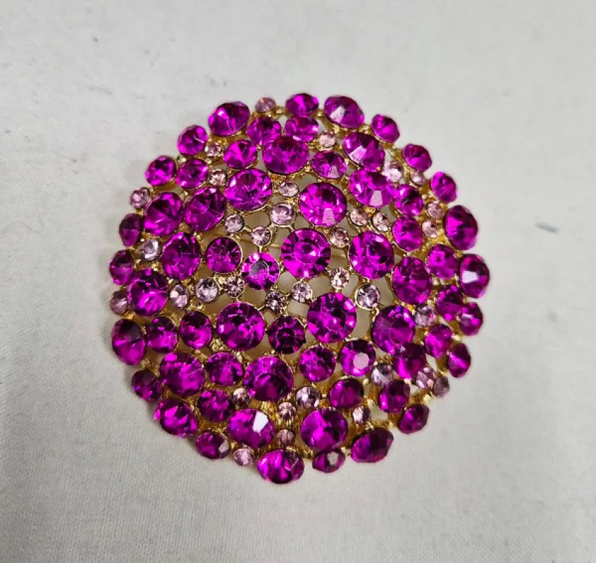 GOLD FUCHSIA BROOCH ( 10034 GFU ) made by Oh My Jewelry