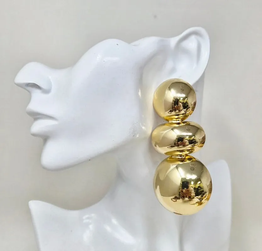 GOLD ROUND EARRINGS ( 10402 G ) made by Oh My Jewelry
