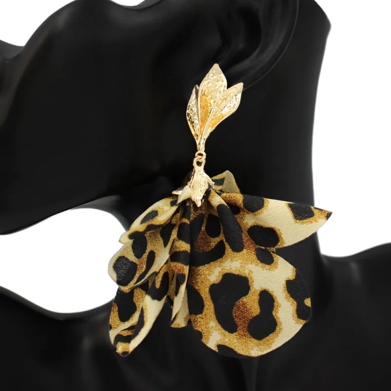 LEOPARD PRINT FABRIC FASHION EARRINGS ( 1159 GDLEO ) sold by Oh My Jewelry