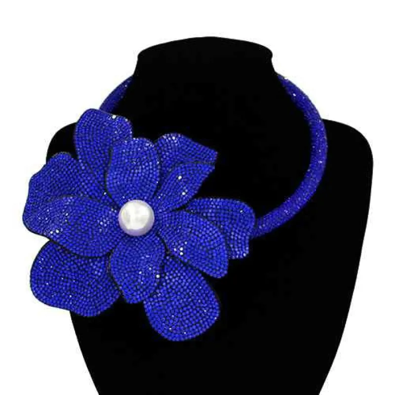 SAPPHIRE FLOWER CHOKER NECKLACE ( 2160 SAP ) made by Oh My Jewelry
