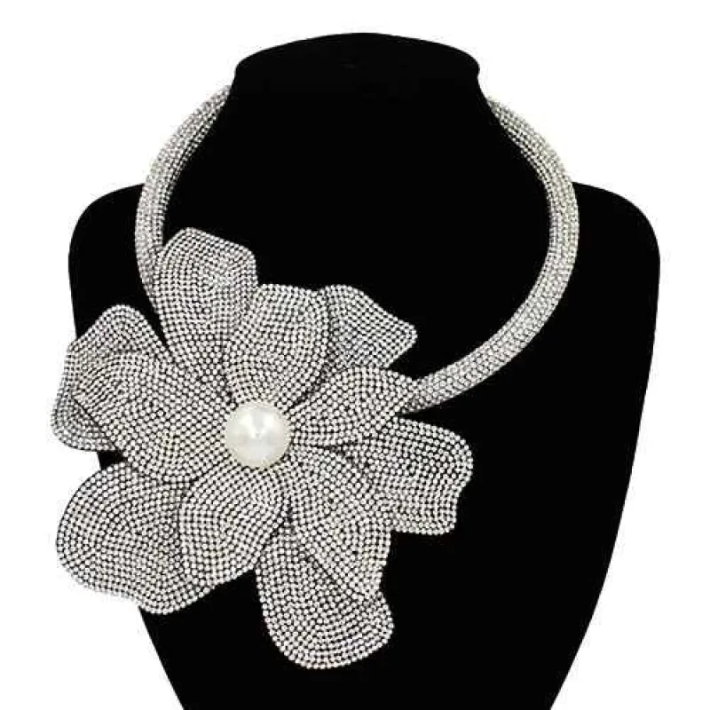 CLEAR FLOWER CHOKER NECKLACE ( 2160 CLR ) made by Oh My Jewelry