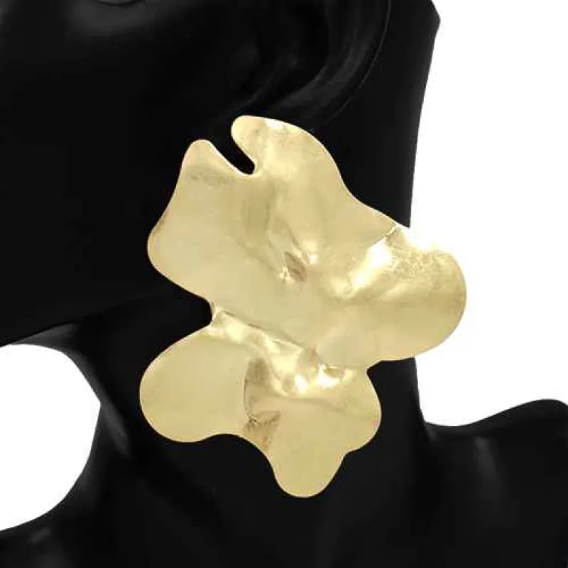 GOLD METAL EARRINGS ( 2880 GD ) made by Oh My Jewelry