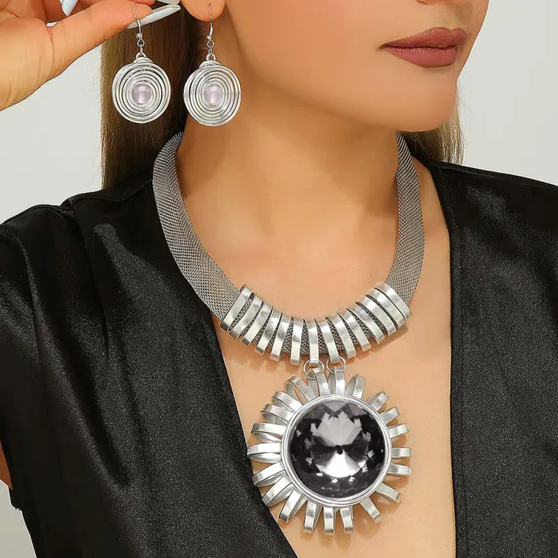 SILVER BLACK NECKLACE SET ( 1561 RBK ) made by Oh My Jewelry