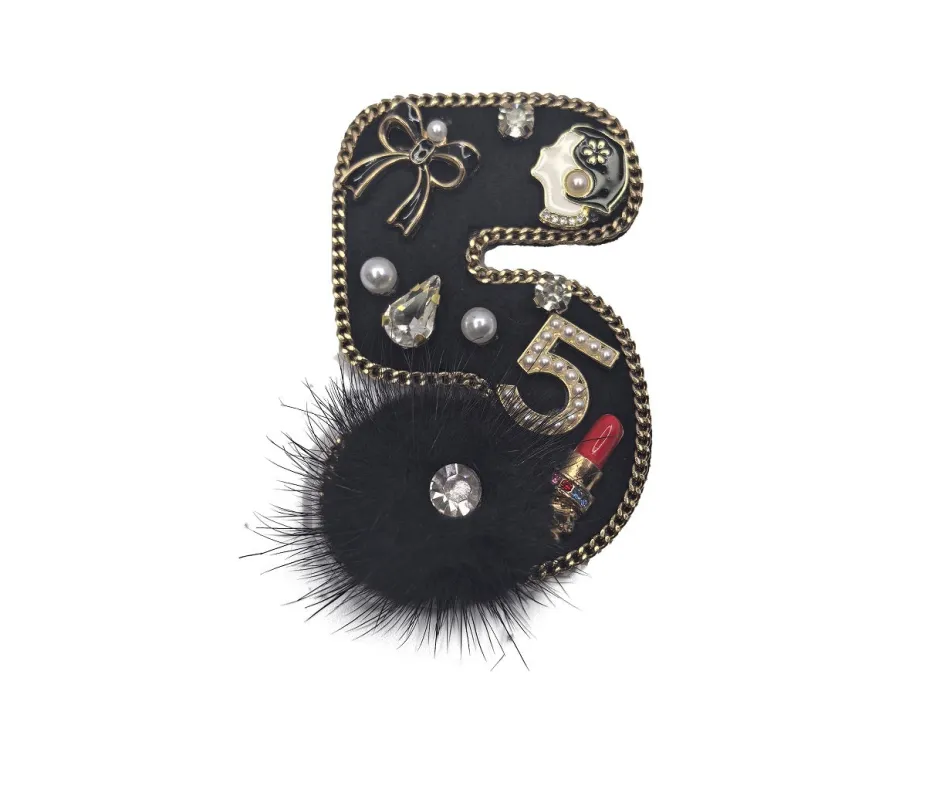 LARGE 5 BROOCH ( 0167 BK ) made by Oh My Jewelry