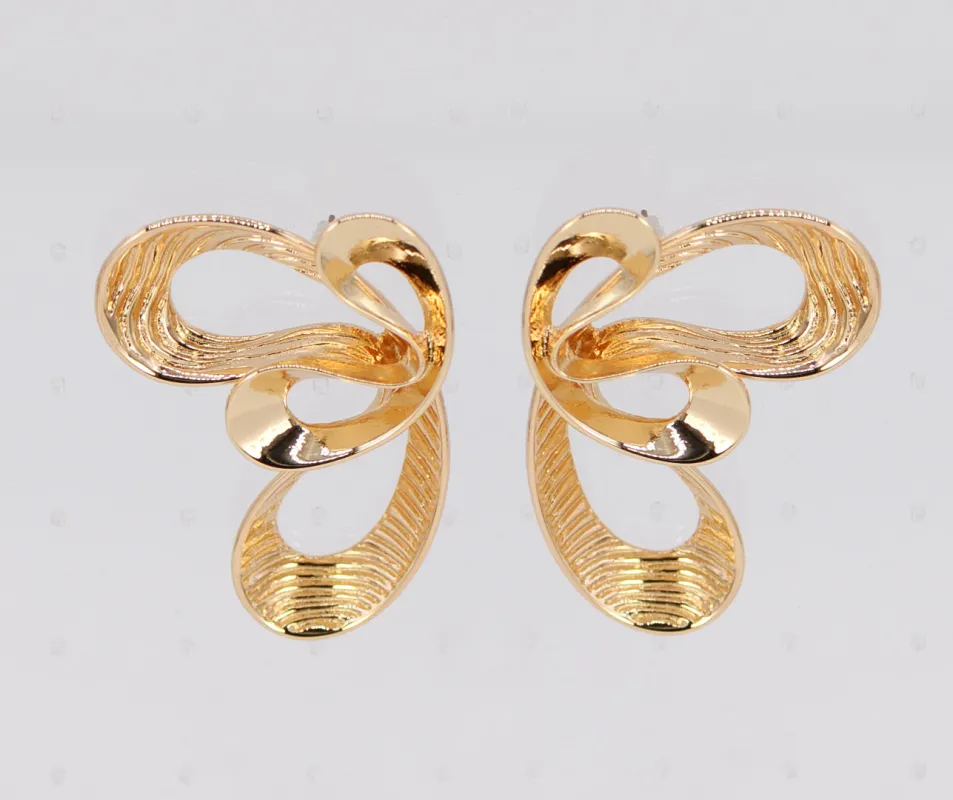 GOLD METAL EARRINGS ( 6779 GOL ) made by Fiesta