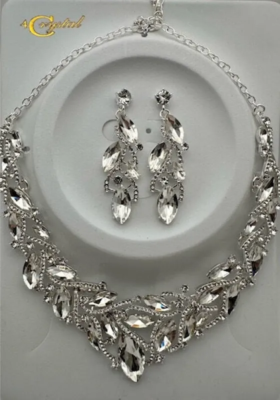 NECKLACE SET ( 385 SCR ) made by Oh My Jewelry