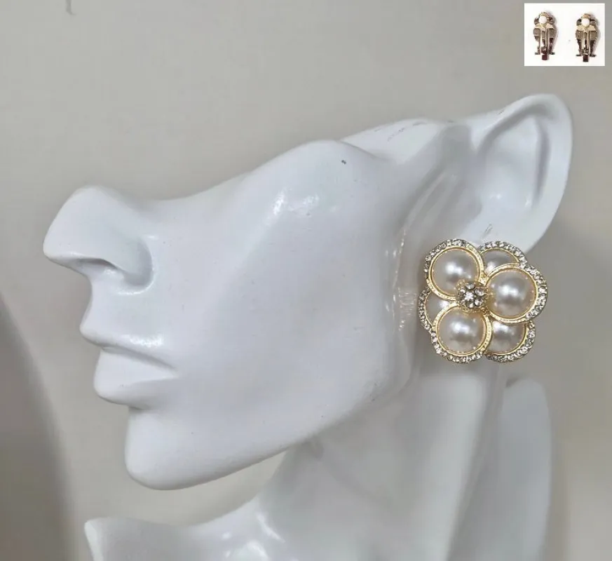 GOLD PEARL CLIP ON EARRINGS ( 20240 GCR ) made by Oh My Jewelry