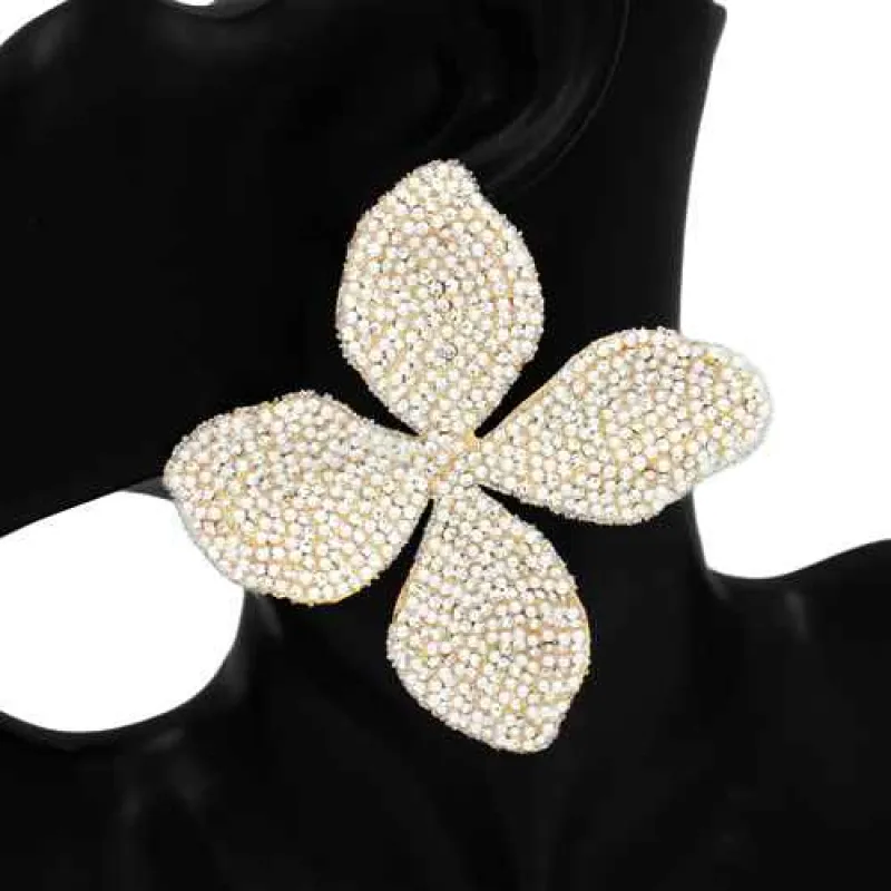 FLOWER EARRINGS ( 1181 GDCRM ) made by Oh My Jewelry