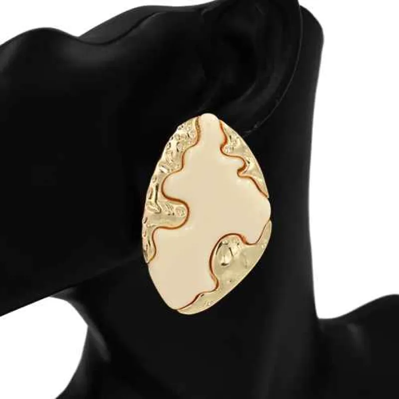 GOLD METAL EARRINGS ( 1132 GDIV ) made by Oh My Jewelry