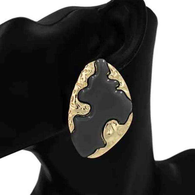 GOLD METAL EARRINGS ( 1132 GDBK ) made by Oh My Jewelry