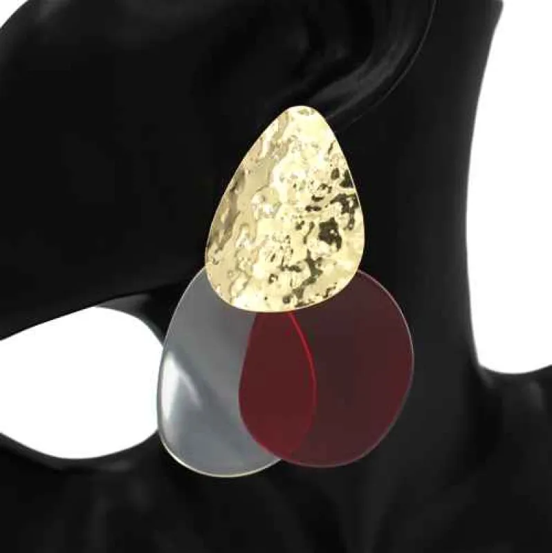 GOLD ACRLYIC EARRINGS ( 1124 GDCLRRED ) made by Oh My Jewelry