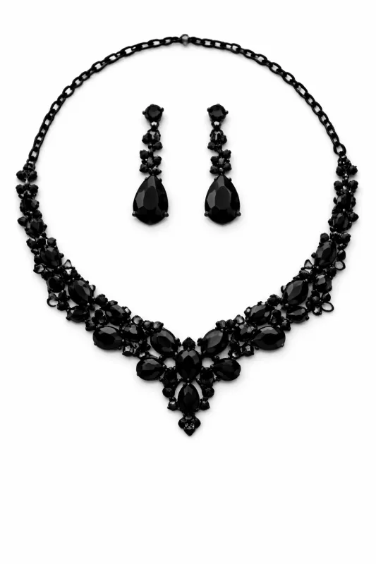 BLACK NECKLACE SET ( 364 JJT ) made by Oh My Jewelry