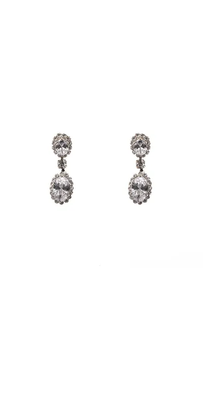 SILVER EARRINGS CLEAR CZ CUBIC ZIRCONIA STONES ( 10831 CLSV ) made by Oh My Jewelry