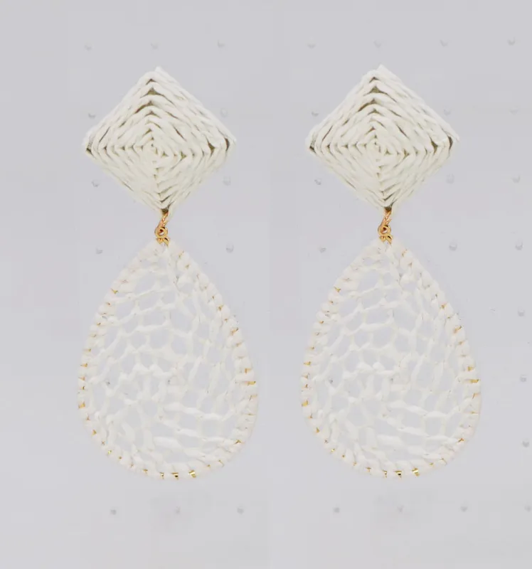 WHITE EARRINGS ( 2610 WHT ) made by Fiesta