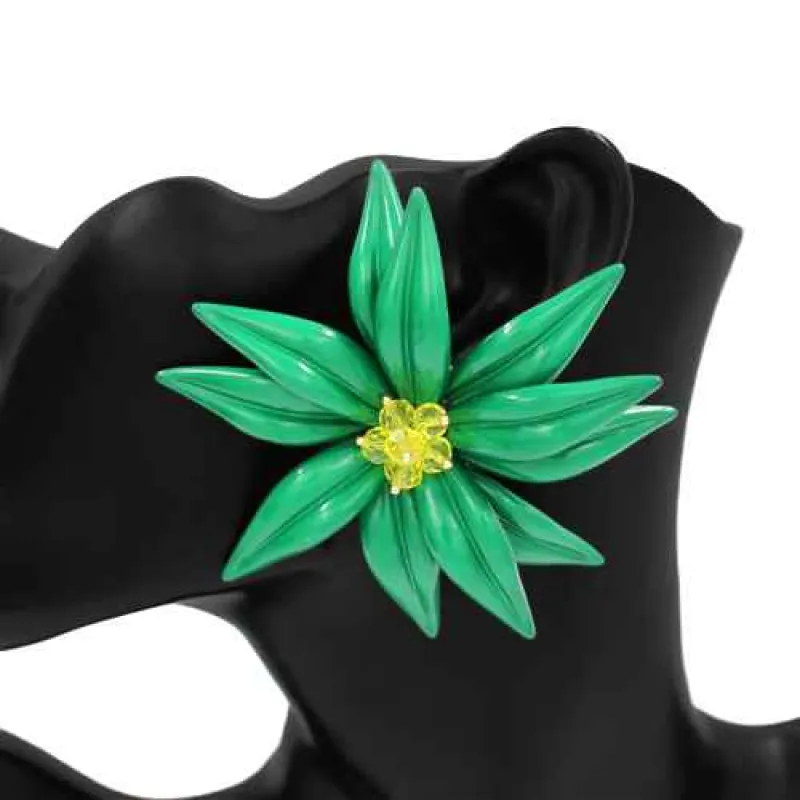 FLOWER EARINGS ( 1195 GN ) made by Oh My Jewelry