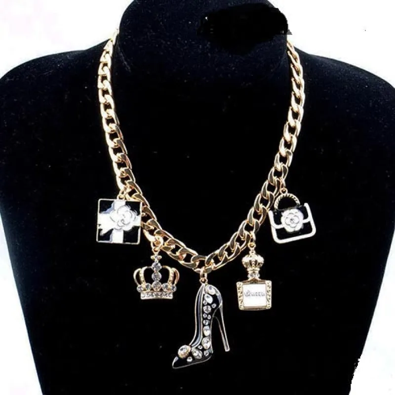 FASHION NECKLACE (YN3765GDCLR) made by Oh My Jewelry