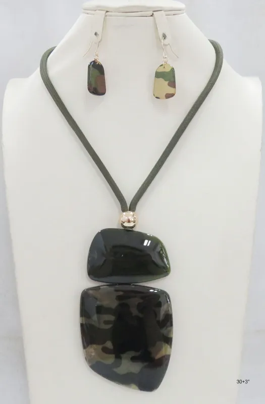 FASHION NECKLACE (YNE5609 CMFG) made by Oh My Jewelry