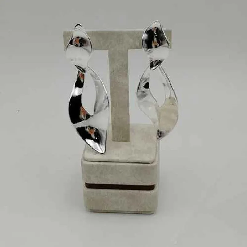 SILVER METAL CLIP ON EARRINGS ( 2973 S ) made by Oh My Jewelry