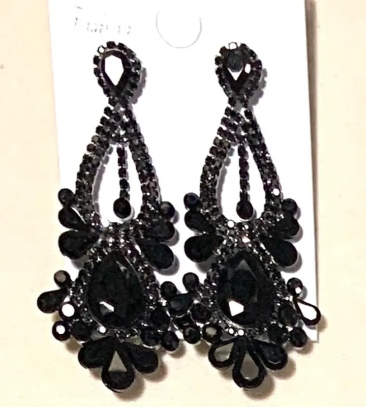 FASHION EARRINGS (ESE2090 BK) made by Oh My Jewelry