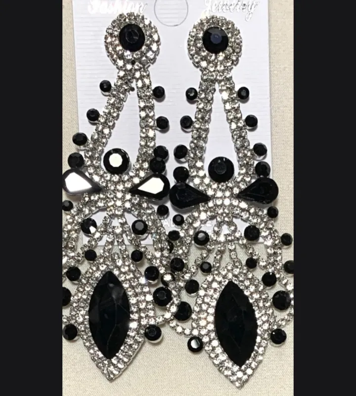 FASHION  EARRINGS (ESE2021 CLBK) made by Oh My Jewelry