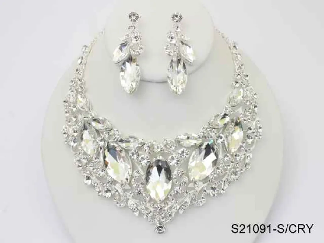 FASHION NECKLACE SET (S21091 CRY) made by Oh My Jewelry