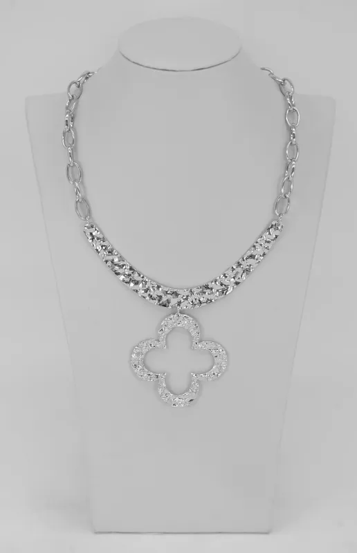 FASHION CLOVER PENDANT (25N1753 SIL) made by Fiesta
