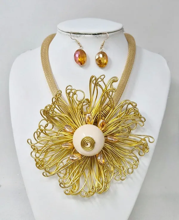 FASHION GOLD FLOWER NECKLACE JN11446 G) sold by Oh My Jewelry