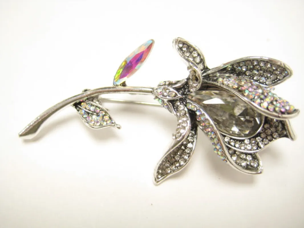 ELEGANT FLOWER BROOCH (YB3032 SCL) made by Oh My Jewelry