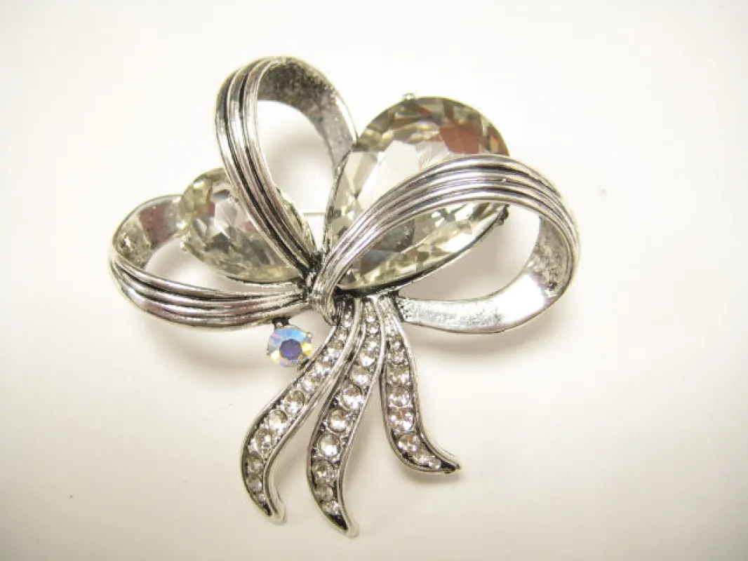 ELEGANT BOW BROOCH (YB3031 SCL) made by Oh My Jewelry