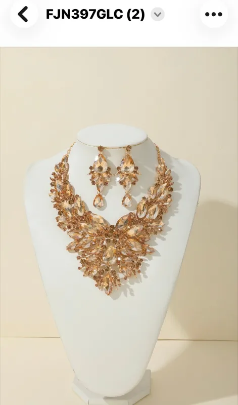 FASHION NECKLACE SET (FJN397 GLC) made by Oh My Jewelry